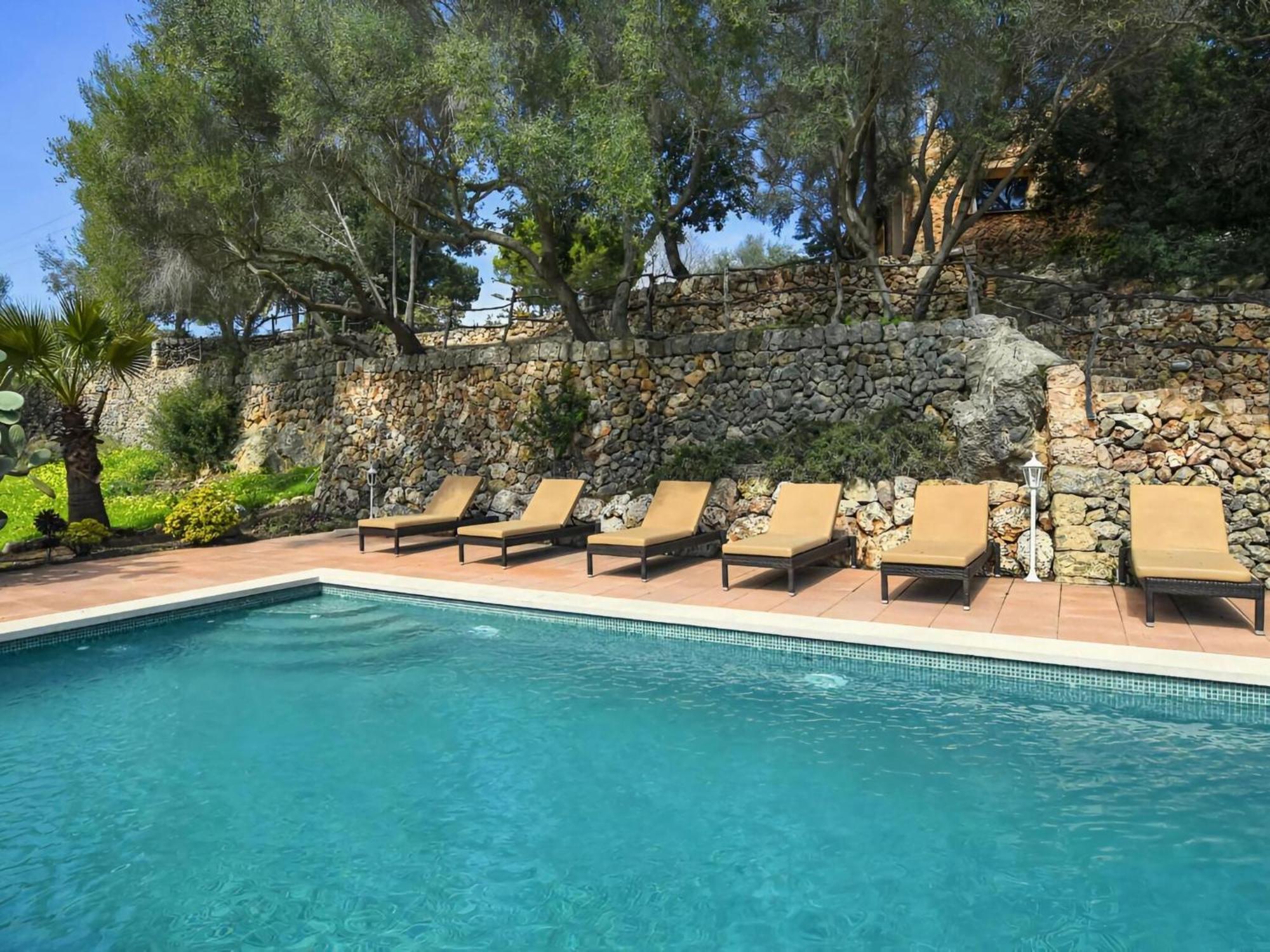 Beautiful Holiday Home With Pool Santa Maria del Cami  Zewnętrze zdjęcie
